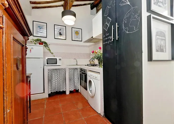 Campo De Fiori Apartment *